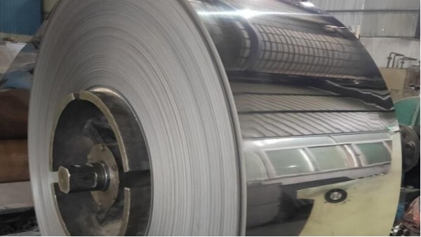 304不銹鋼毛邊卷的“毛邊”代表什么？和切邊卷有區別嗎？