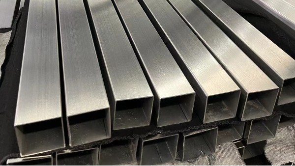 同樣是304不銹鋼管，為什么有的擴口會開裂？